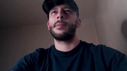 HenryAxe online show from July 2026 05:00:02 PM
