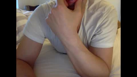 Henryhipster  sub  spank useme new Europe Twink kiss first fit kinky naughty online show from January 2026 02:43:02 PM