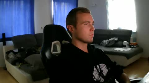 John Pearl online show from October 2025 02:35:02 PM