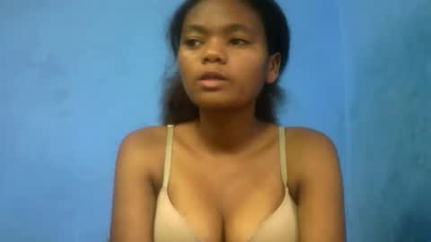 herisse01 online show from April 2026 01:41:02 PM