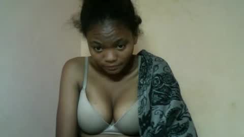 Snapshot of herisse01 chatting on May 2026 11:45:02 PM herisse01 online show from May 2026 11:45:02 PM