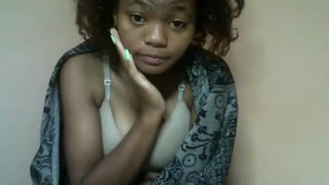 Snapshot of herisse01 chatting on May 2026 10:48:02 PM herisse01 online show from May 2026 10:48:02 PM