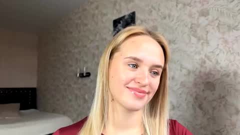 Snapshot of hermiladziekan chatting on September 2025 08:06:02 AM Sylvia online show from September 2025 08:06:02 AM
