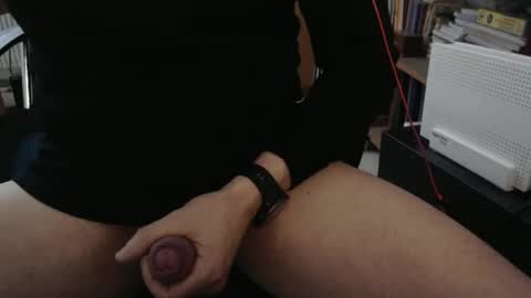 hero0111 online show from February 2026 02:17:02 PM