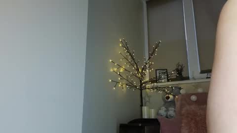 Maryana online show from February 2025 07:49:01 AM