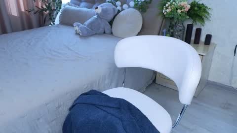 Maryana online show from September 2025 07:10:01 AM