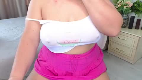 Maryana online show from November 2025 07:07:01 AM