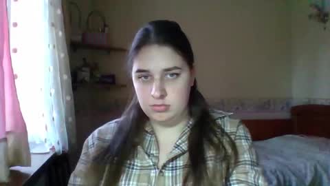 hess_luna_ online show from January 2026 10:09:02 AM