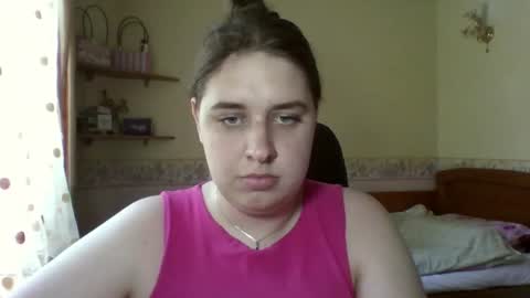 hess_luna_ online show from June 2026 08:57:02 AM
