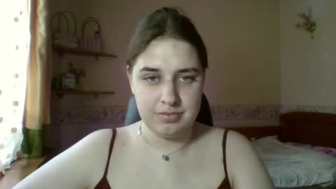 hess_luna_ online show from July 2026 09:03:01 AM