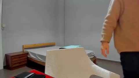 heterooli online show from December 2025 05:20:01 PM