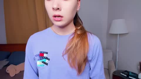 Linda online show from November 2025 07:40:03 PM