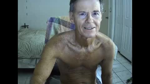 hewes1 online show from November 2025 10:47:02 AM