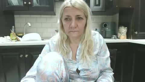 Snapshot of heyheygrey chatting on May 2026 10:59:02 PM Heyheygrey online show from May 2026 10:59:02 PM