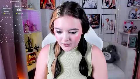 Snapshot of heymarybaby chatting on September 2025 09:09:02 AM Amazing Mary  online show from September 2025 09:09:02 AM