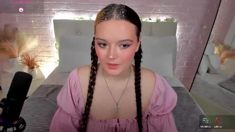 Snapshot of heymarybaby chatting on September 2025 05:09:01 AM Amazing Mary  online show from September 2025 05:09:01 AM