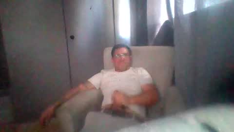 heythere925678 online show from April 2026 08:22:01 PM