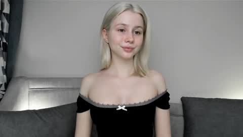 Popsy Risha online show from October 2025 11:33:01 PM