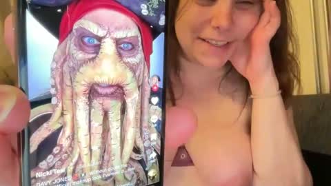 hichemlacoste333 online show from October 2025 12:44:02 AM