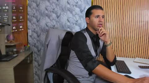 George online show from April 2026 12:10:01 PM