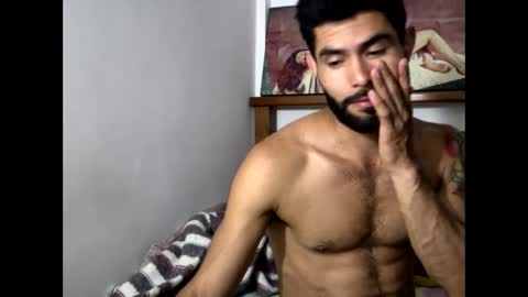 hideonbush online show from December 2025 03:21:02 PM