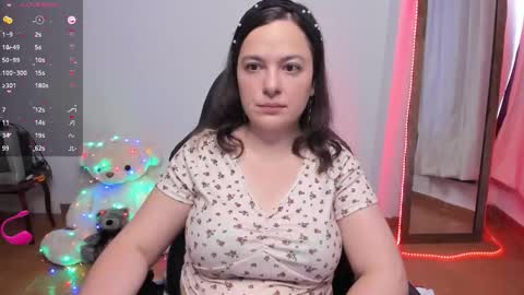 Diana online show from September 2025 06:18:02 PM