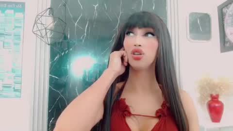 Snapshot of hilary_avilan chatting on July 2026 07:05:02 PM Hilary Avilan online show from July 2026 07:05:02 PM