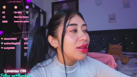 Snapshot of hilary_jones_22 chatting on January 2025 12:54:02 AM LUNA new account  FOLLOW ME online show from January 2025 12:54:02 AM