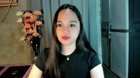 Snapshot of hilarymolly chatting on February 2026 02:10:01 AM hilarymolly online show from February 2026 02:10:01 AM