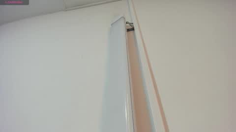 Hilary Thomsom online show from February 2026 12:15:01 PM