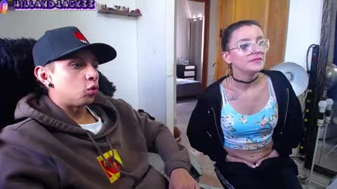 Snapshot of hill_and_jack chatting on January 2025 06:38:01 PM Hill and Jack online show from January 2025 06:38:01 PM