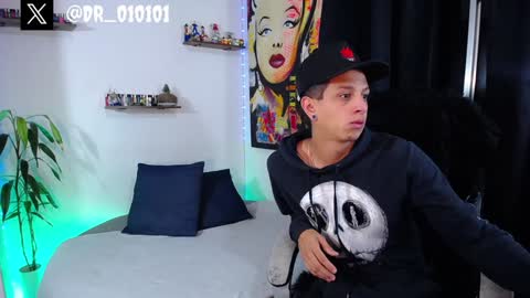 Snapshot of hill_and_jack chatting on January 2025 09:29:02 AM Hill and Jack online show from January 2025 09:29:02 AM