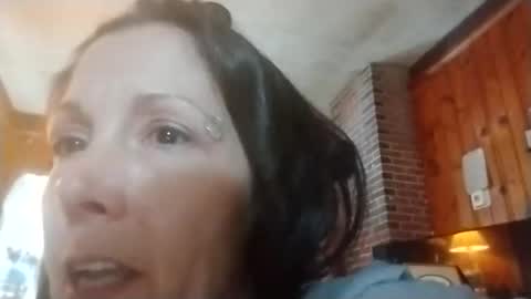 Snapshot of himni7580 chatting on February 2025 07:49:01 PM SparkledLooks online show from February 2025 07:49:01 PM