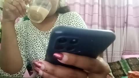 himuhimu22 online show from February 2025 03:49:02 PM