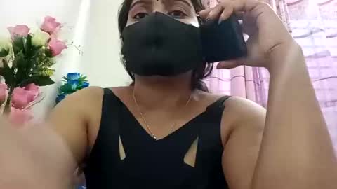 himuhimu22 online show from February 2025 02:12:01 AM