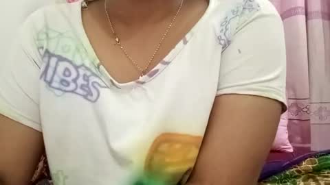 himuhimu22 online show from February 2025 04:31:02 PM