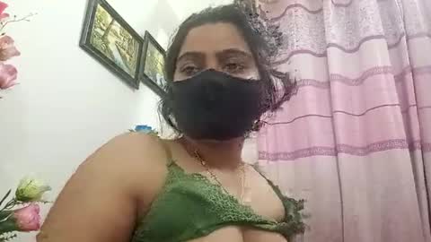 himuhimu22 online show from March 2025 02:18:01 PM