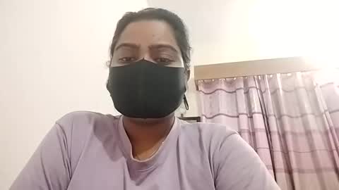 himuhimu22 online show from December 2025 01:05:02 PM