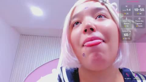 hinata_dolly online show from March 2026 10:28:02 AM