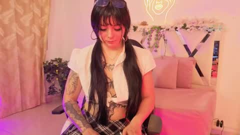 HINNA online show from March 2026 04:18:01 AM