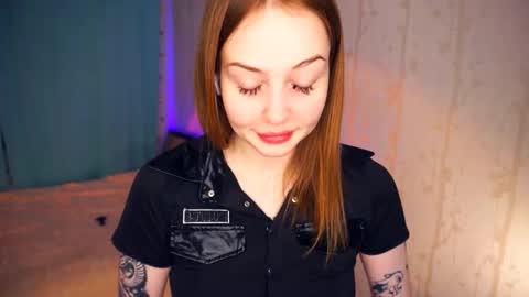 Snapshot of hip_hop_baby chatting on November 2025 07:44:02 AM Leya Day Mary Night PvT Open online show from November 2025 07:44:02 AM