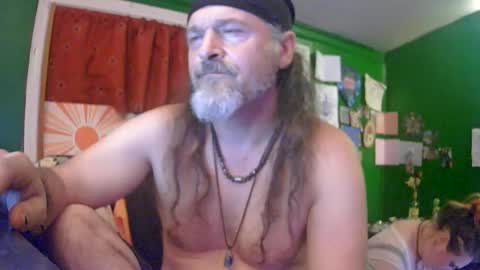 Snapshot of hippiedad333 chatting on July 2026 02:49:01 AM hippiedad333 online show from July 2026 02:49:01 AM