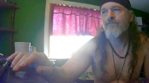 Snapshot of hippiedad333 chatting on July 2026 07:49:02 PM hippiedad333 online show from July 2026 07:49:02 PM