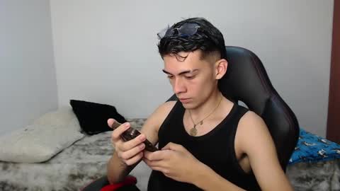 Hisokax online show from April 2026 04:35:01 AM