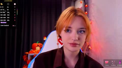 Ella online show from October 2025 06:09:01 PM