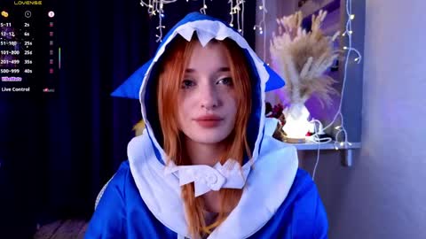 Ella online show from April 2026 07:03:01 PM