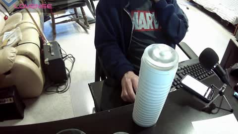 Snapshot of hoboayoyo chatting on March 2025 04:44:02 PM Hentai man online show from March 2025 04:44:02 PM