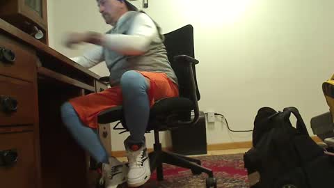 Snapshot of hockeybud chatting on October 2025 06:16:02 PM Rick online show from October 2025 06:16:02 PM