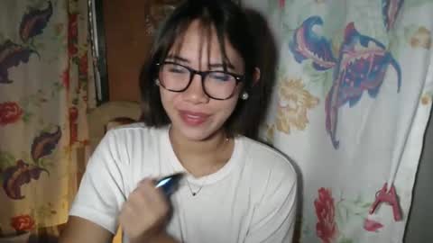 Karrie3 online show from February 2026 04:47:02 PM