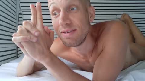 hola_homo online show from May 2026 06:24:01 PM
